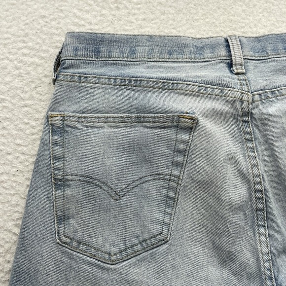 Levis 501 Jeans Mens 33x32 (Tag 32x32) Button Fly Light Wash Stretch Straight - Picture 7 of 15